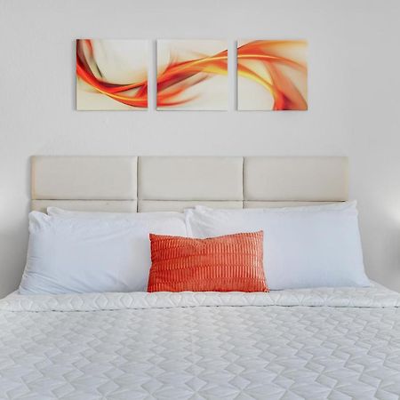 Beachfront Romantic Studio Escape W Perfect View 1212 Myrtle Beach Esterno foto